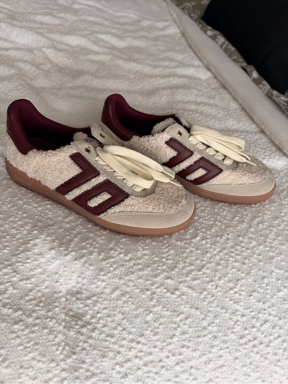 Back 70 Teddy Sherpa Sneakers Ivory Burgundy Size 37 NWOT